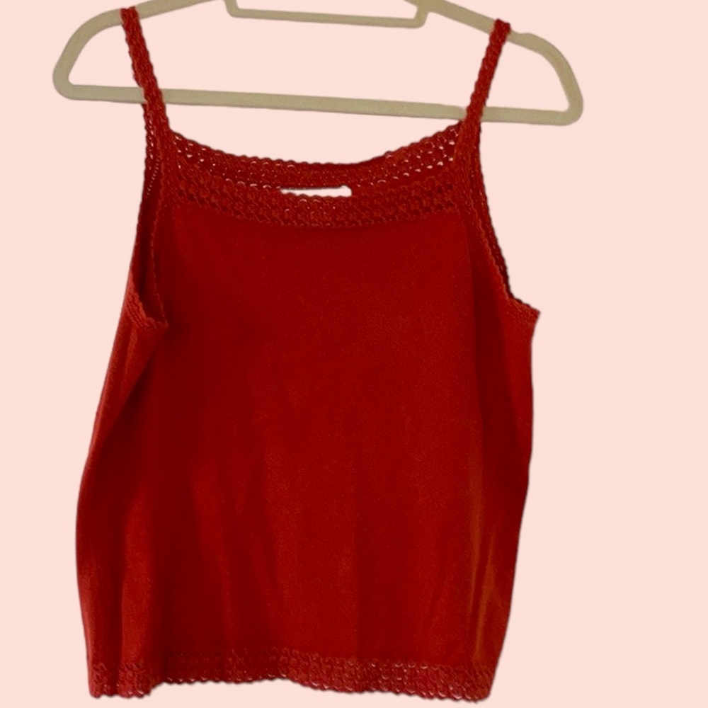 petite sophisticate crochet top*